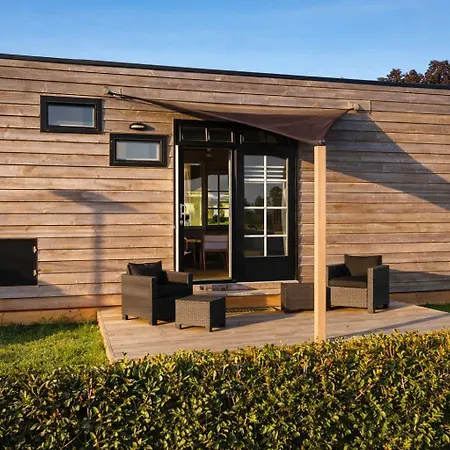 مكان تخييم Tiny House